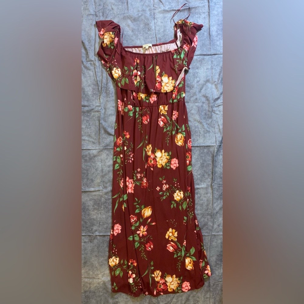 Nine Britton - Maxi Dress